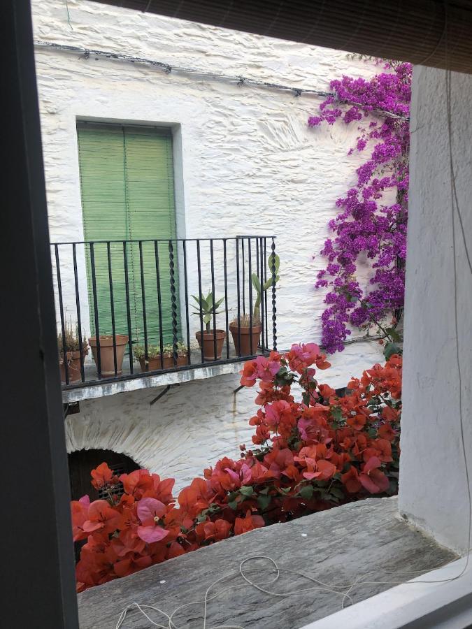 Cozy Townhouse in Cadaqués by Coderch Milá - Villa Kültér fotó